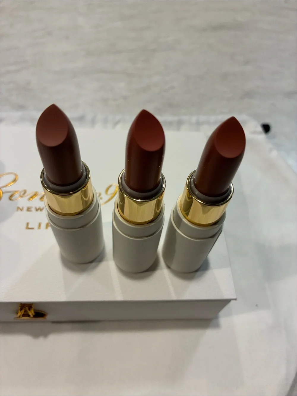 Bond No. 9 New York LIPS Lipstick Trio - Neutral Brown & Terracotta Shades - Picture 3 of 4